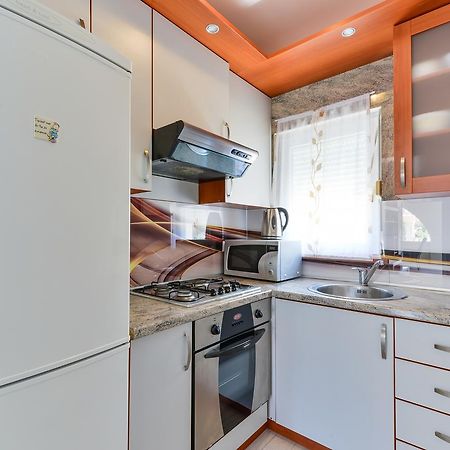 Apartments Lucica Вир Екстер'єр фото