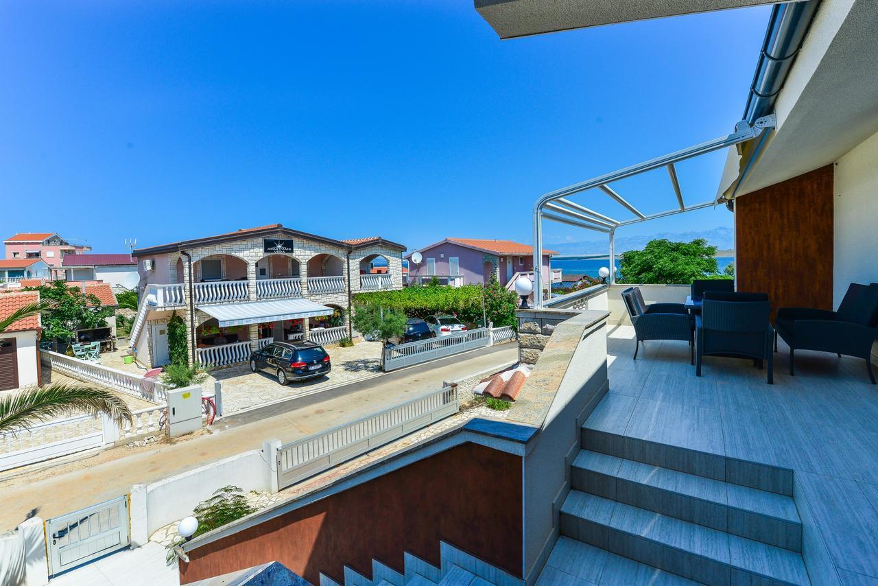 Apartments Lucica Вир Екстер'єр фото